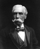 Alfred Austin